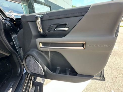 New 2025 GMC Hummer EV 2X image 32