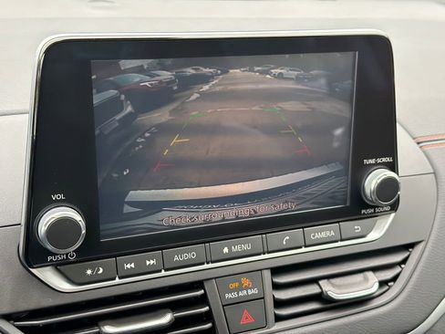 Used 2021 Nissan Altima 2.5 SR w/ SR Premium Package image 25