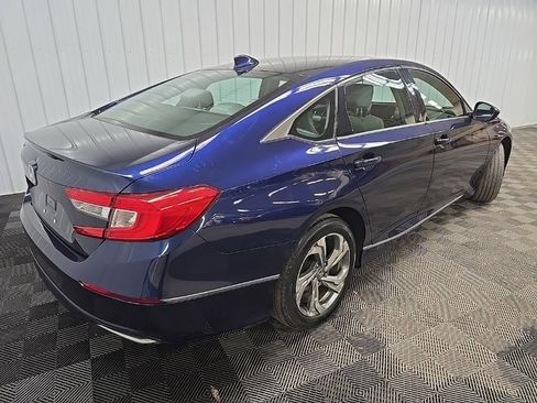 Used 2018 Honda Accord EX image 10