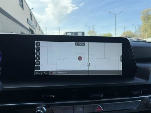 Used 2025 Kia Telluride S image 29