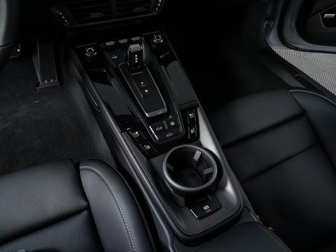 New 2026 Porsche 911 Carrera 4S image 16