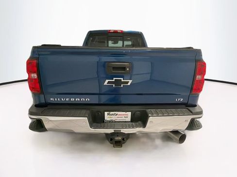 Used 2018 Chevrolet Silverado 2500 LTZ w/ Duramax Plus Package AWD/4WD image 6