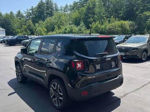 Used 2021 Jeep Renegade Sport AWD/4WD image 7
