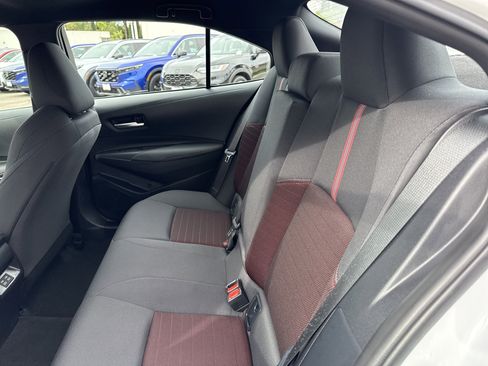 Used 2025 Toyota Corolla SE image 13