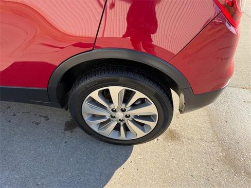 Used 2019 Buick Encore Preferred image 6