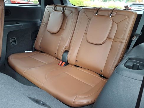 Used 2023 Lincoln Aviator Reserve w/ Elements Package Plus image 13