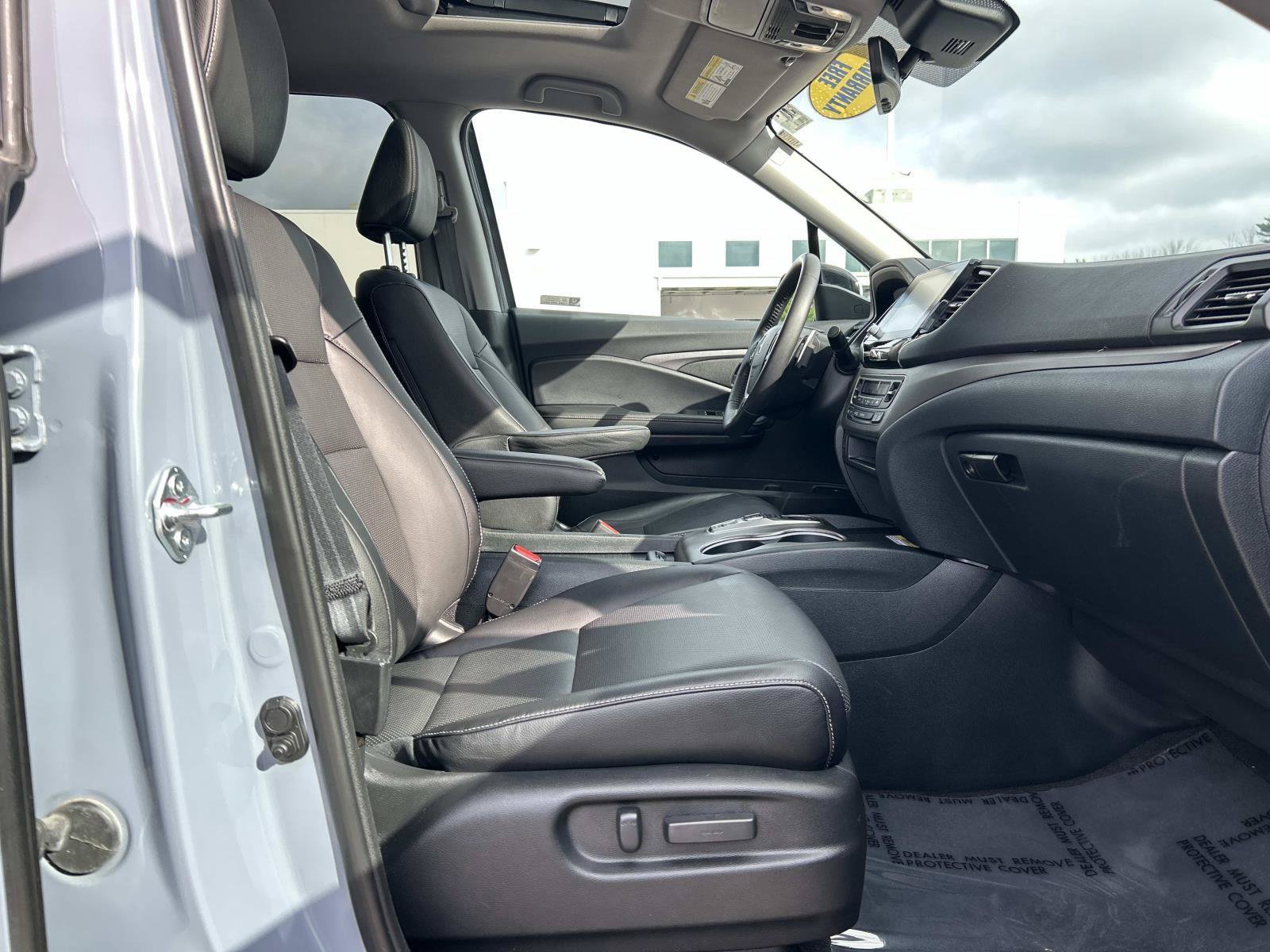 Used 2023 Honda Ridgeline RTL-E image 19