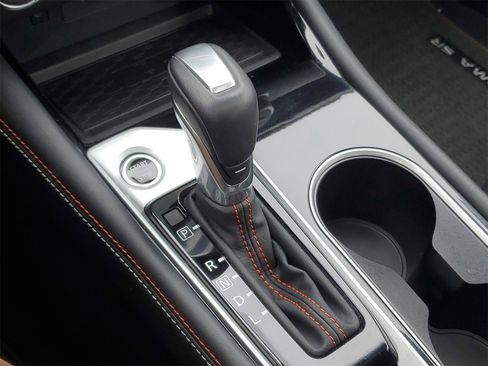 Used 2025 Nissan Altima 2.5 SR w/ SR Premium Package image 27