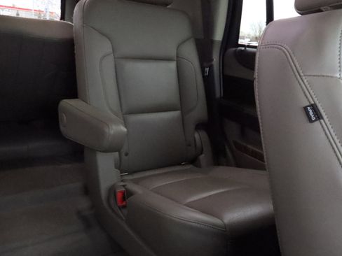 Used 2019 Chevrolet Tahoe Premier image 12