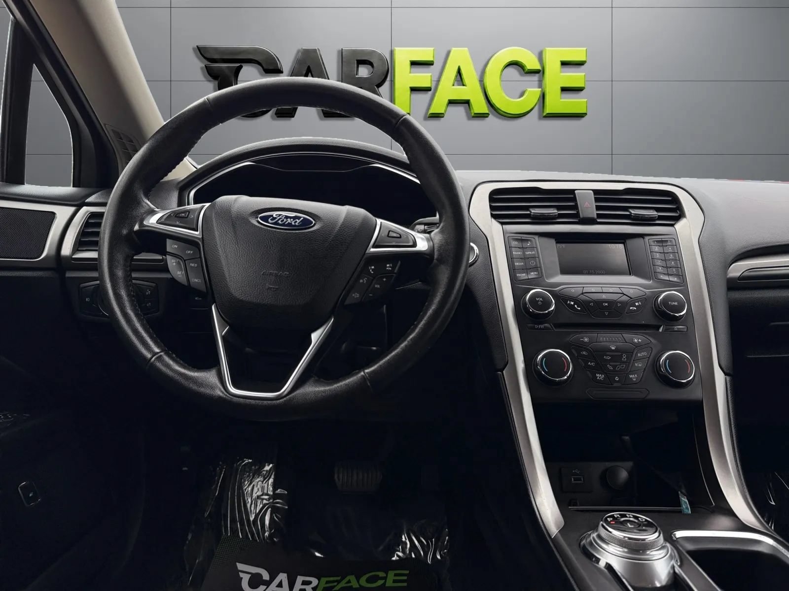 Used 2017 Ford Fusion SE w/ Equipment Group 601A FWD image 25