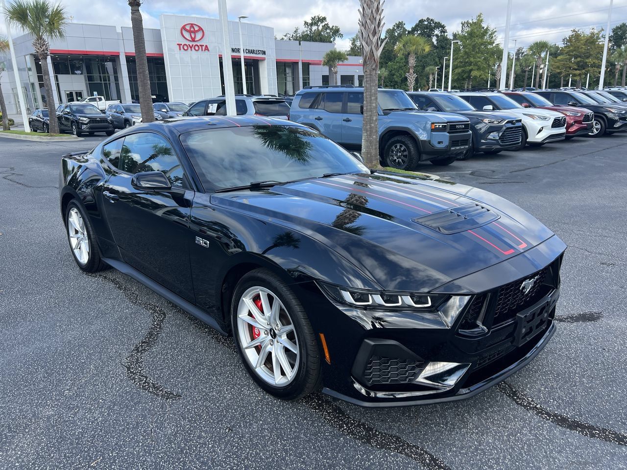 Used 2024 Ford Mustang GT Premium RWD image 2