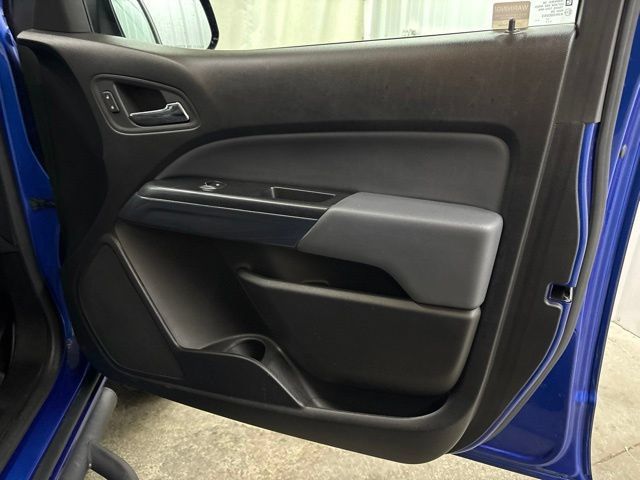 Used 2018 Chevrolet Colorado Z71 AWD/4WD image 23