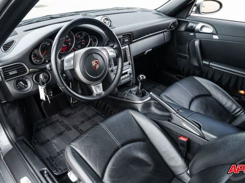 Used 2005 Porsche 911 Carrera image 2