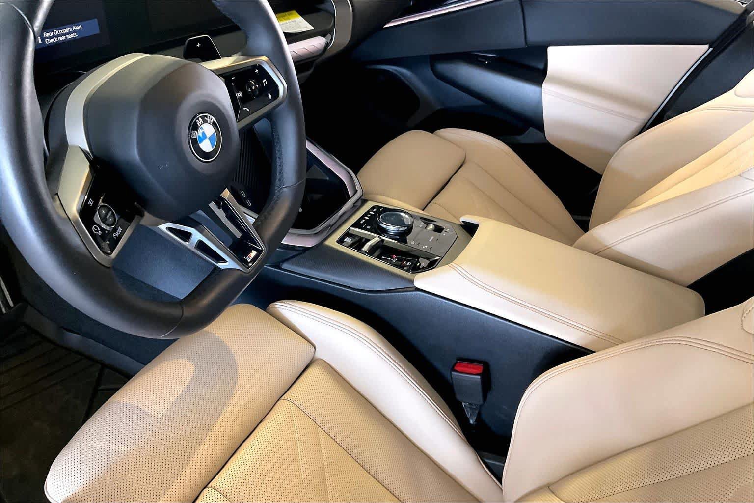 Used 2025 BMW X3 xDrive30i w/ Premium Package AWD/4WD image 15