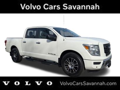 Used 2021 Nissan Titan SV w/ SV Convenience Package