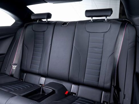 Used 2025 BMW M2 image 24