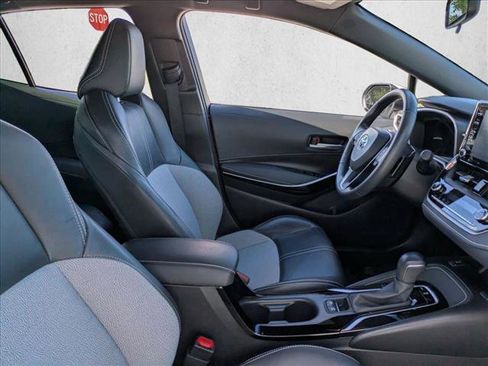 Certified 2021 Toyota Corolla XSE image 19