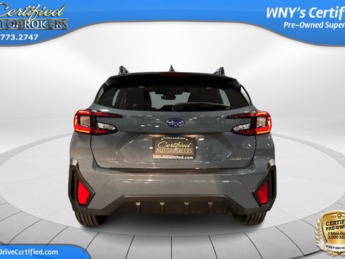 Used 2024 Subaru Crosstrek 2.0i Premium image 7