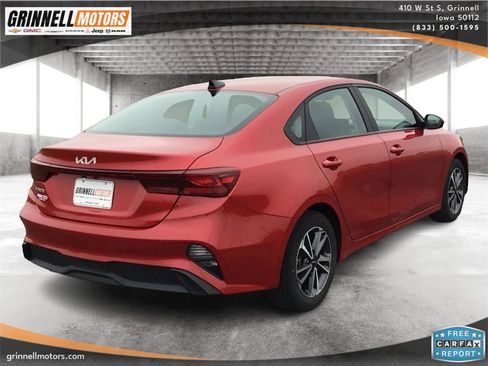 Used 2023 Kia Forte LXS image 5