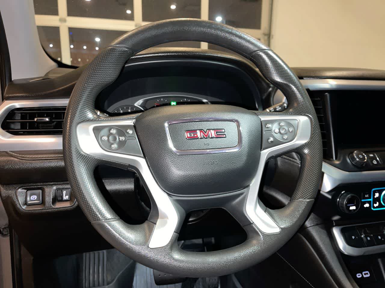 Used 2021 GMC Acadia SLE w/ LPO, Floor Liner Package AWD/4WD image 14