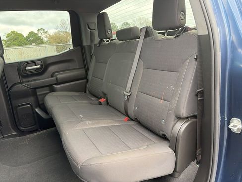 Used 2023 Chevrolet Silverado 1500 Custom image 11