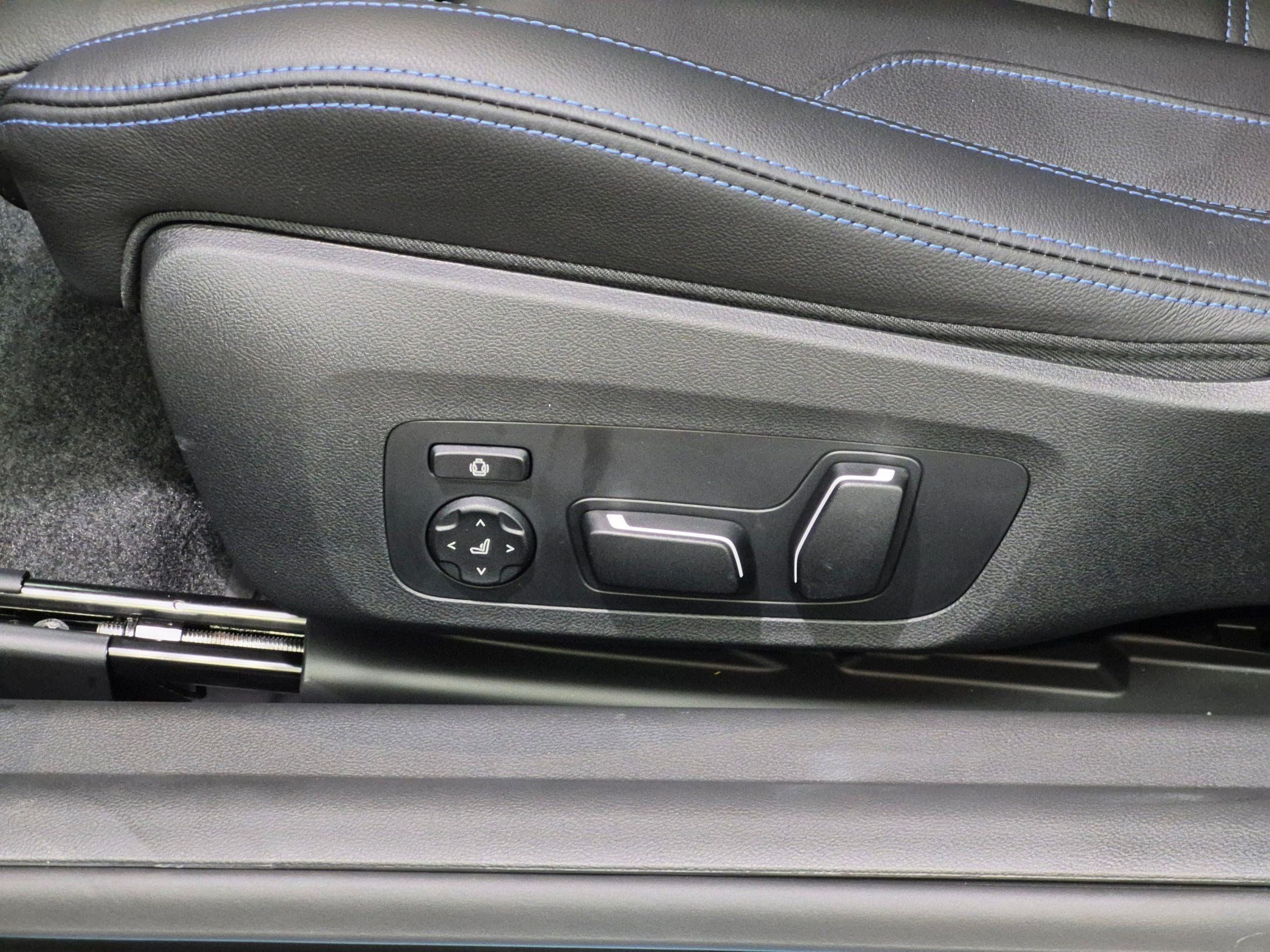 New 2026 BMW M2 w/ Lighting Package RWD image 14