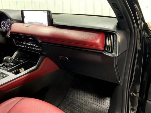 Used 2025 MAZDA CX-70 3.3 Turbo S w/ Premium Package image 16