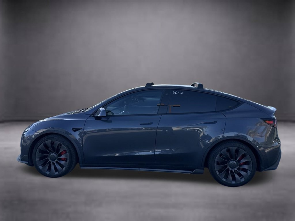 Used 2022 Tesla Model Y Performance AWD/4WD image 9