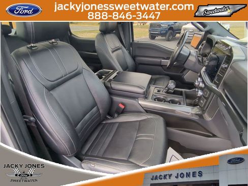 Certified 2022 Ford F150 XLT w/ Equipment Group 302A High image 30