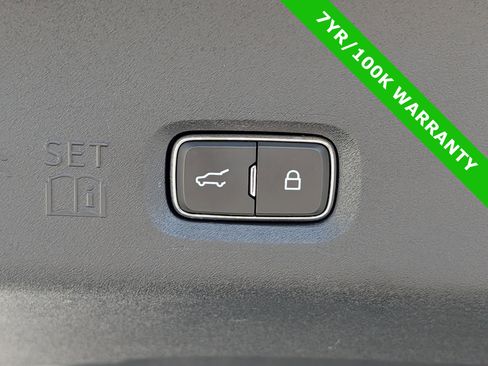 Certified 2025 Ford Expedition Max Active AWD/4WD image 14
