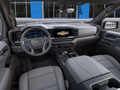 New 2026 Chevrolet Silverado 1500 LTZ w/ LTZ Premium Package AWD/4WD image 15