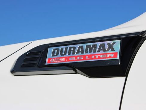 Used 2024 GMC Sierra 2500 AT4 w/ AT4 Premium Plus Package image 19