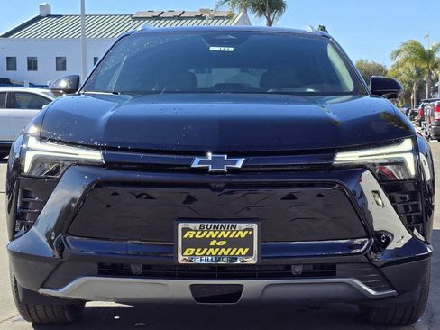 Used 2025 Chevrolet Blazer EV LT w/ Super Cruise Package AWD/4WD image 4