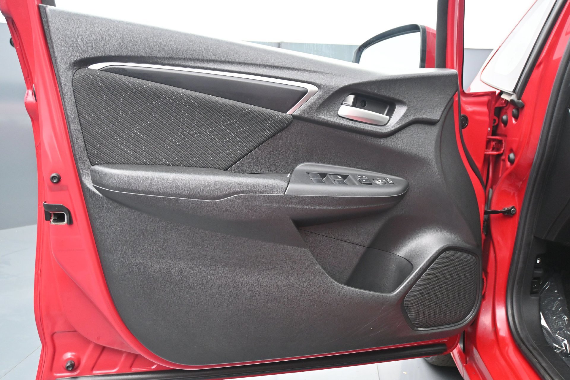 Used 2016 Honda Fit EX image 17