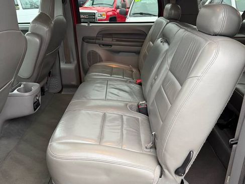 Used 2004 Ford Excursion XLT image 10