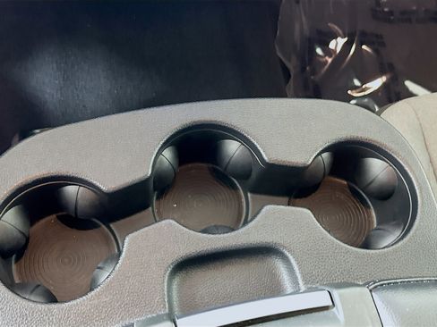 Used 2024 RAM 2500 Big Horn w/ Bed Utility Group image 21