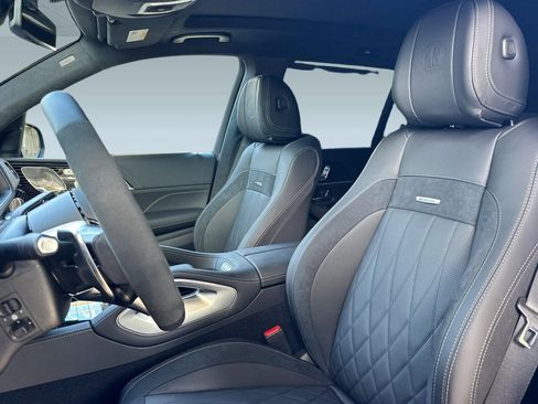 New 2026 Mercedes-Benz GLS 63 AMG 4MATIC image 5