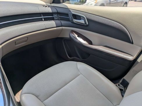 Used 2013 Chevrolet Malibu LT w/ Power Convenience Package FWD image 15