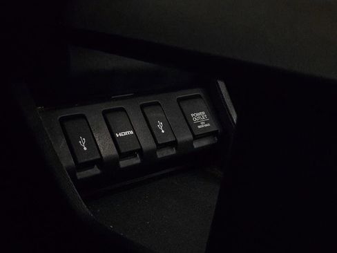 Certified 2017 Honda HR-V EX-L image 36