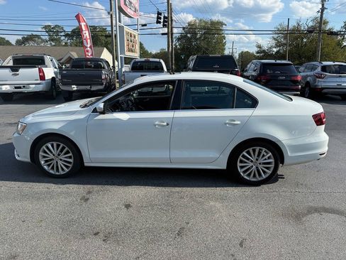 Used 2016 Volkswagen Jetta SEL FWD image 7