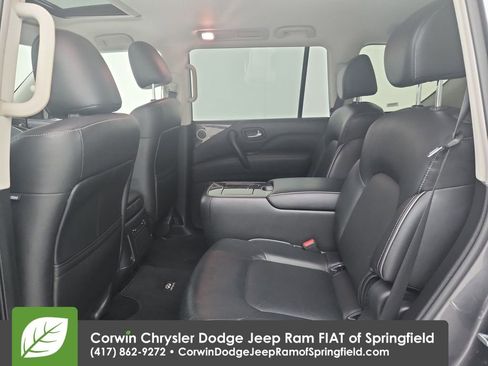 Used 2024 INFINITI QX80 Luxe image 32