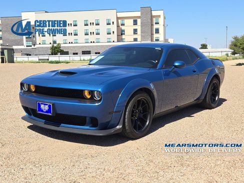 Used 2022 Dodge Challenger R/T Scat Pack RWD image 1