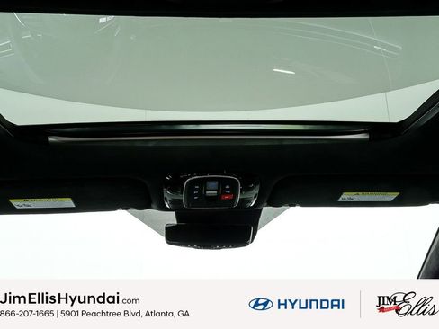 Used 2024 Hyundai Palisade Calligraphy image 24