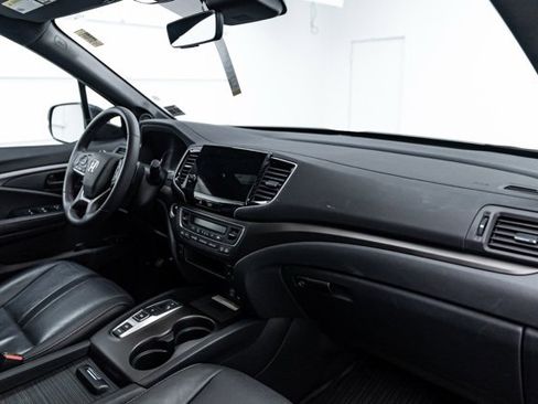 Used 2022 Honda Pilot TrailSport image 15