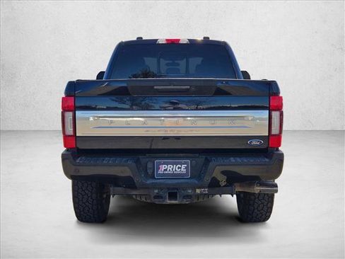 Used 2022 Ford F350 Platinum w/ Tremor Off-Road Package image 6