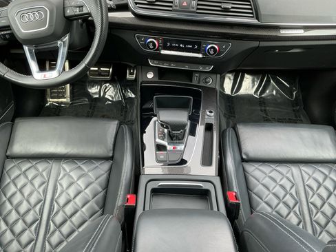 Used 2022 Audi SQ5 Premium Plus w/ Premium Plus Package image 10