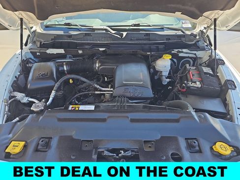 Used 2022 RAM 1500 Classic SLT w/ Electronics Group AWD/4WD image 17