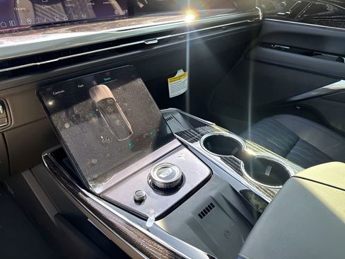 New 2026 Cadillac Escalade IQL Luxury AWD/4WD image 39