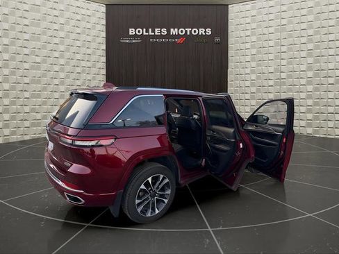 Used 2023 Jeep Grand Cherokee Overland w/ MOPAR Finishing Package image 4
