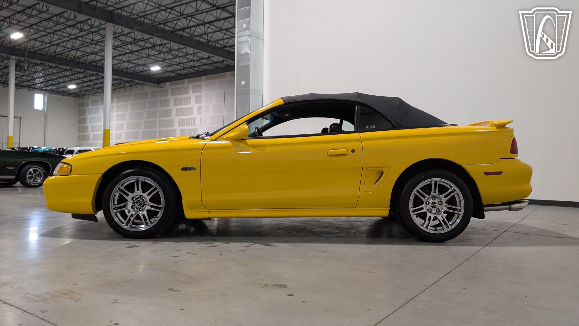 Used 1998 Ford Mustang GT RWD image 7